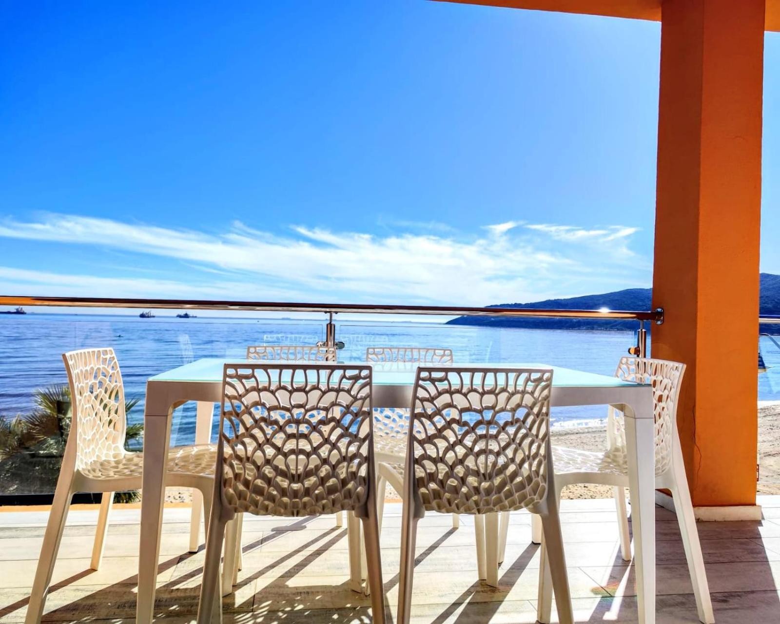 Getares Beach Алхесирас Екстериор снимка